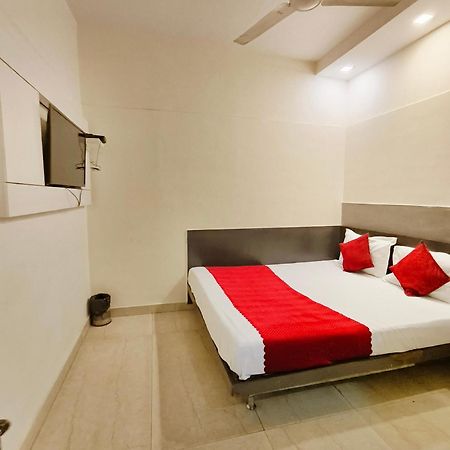 Hotel Hare Krishna Main Bazar à New Delhi Extérieur photo
